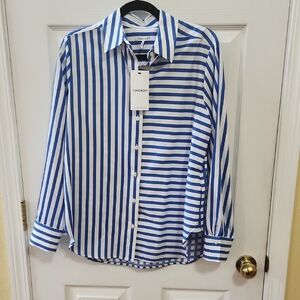 Foxcroft Women's Blue and White Striped Button Down Shirt